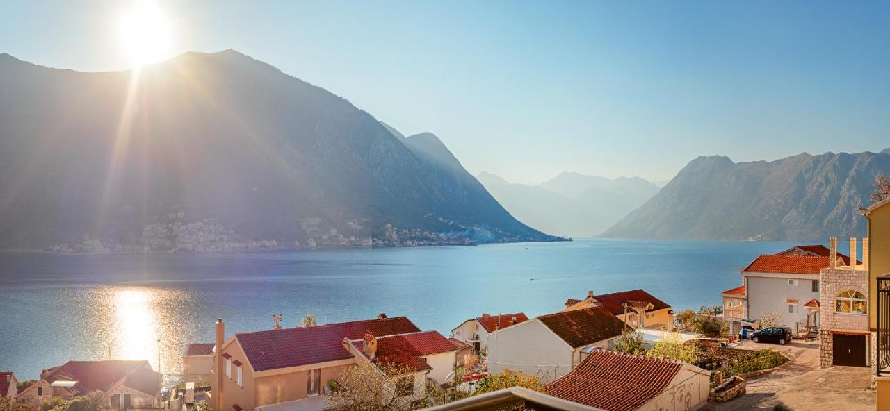 2Montenegro Limeta Apartments With Pool Kotor Luaran gambar