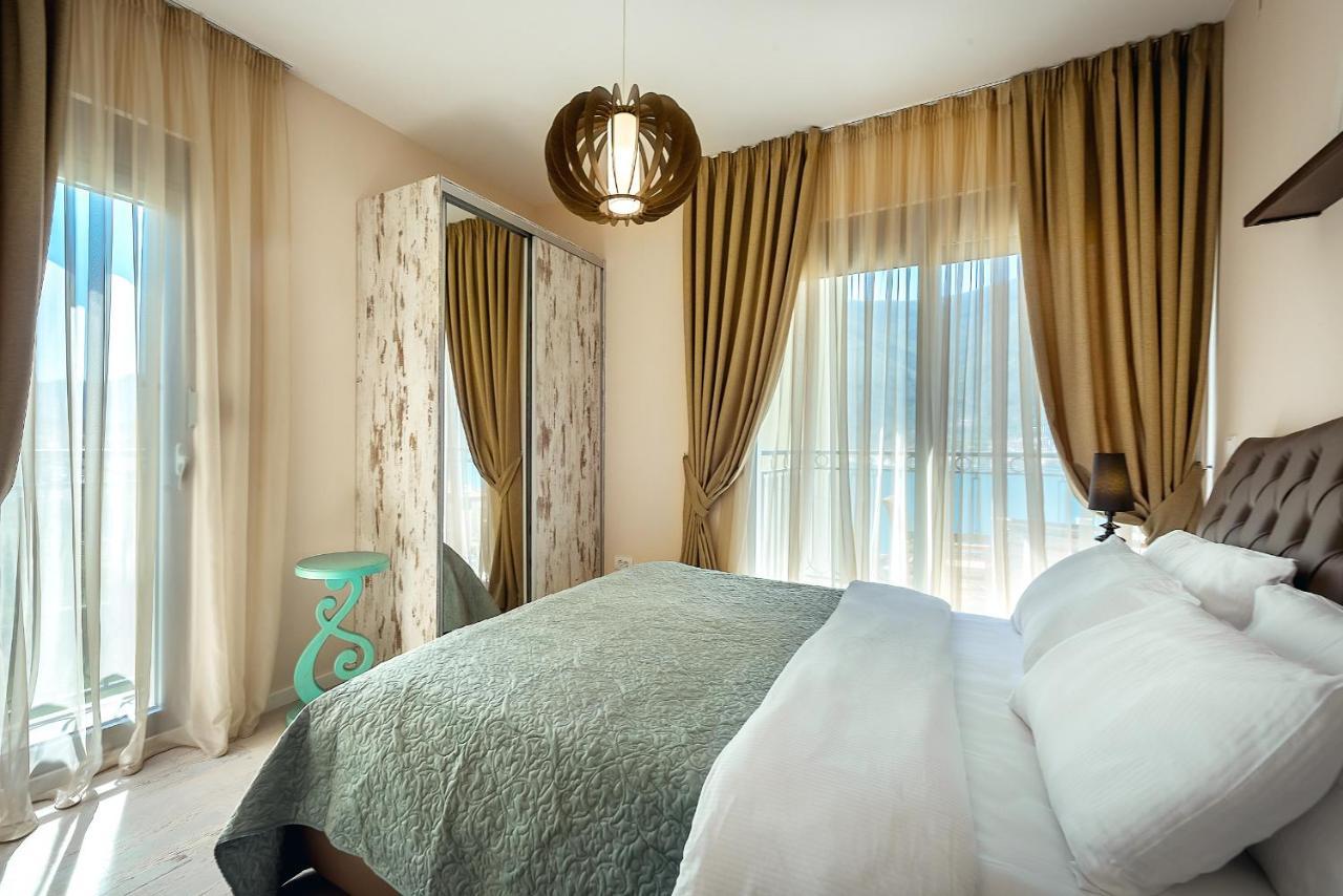 2Montenegro Limeta Apartments With Pool Kotor Luaran gambar