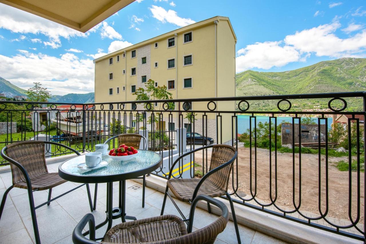 2Montenegro Limeta Apartments With Pool Kotor Luaran gambar