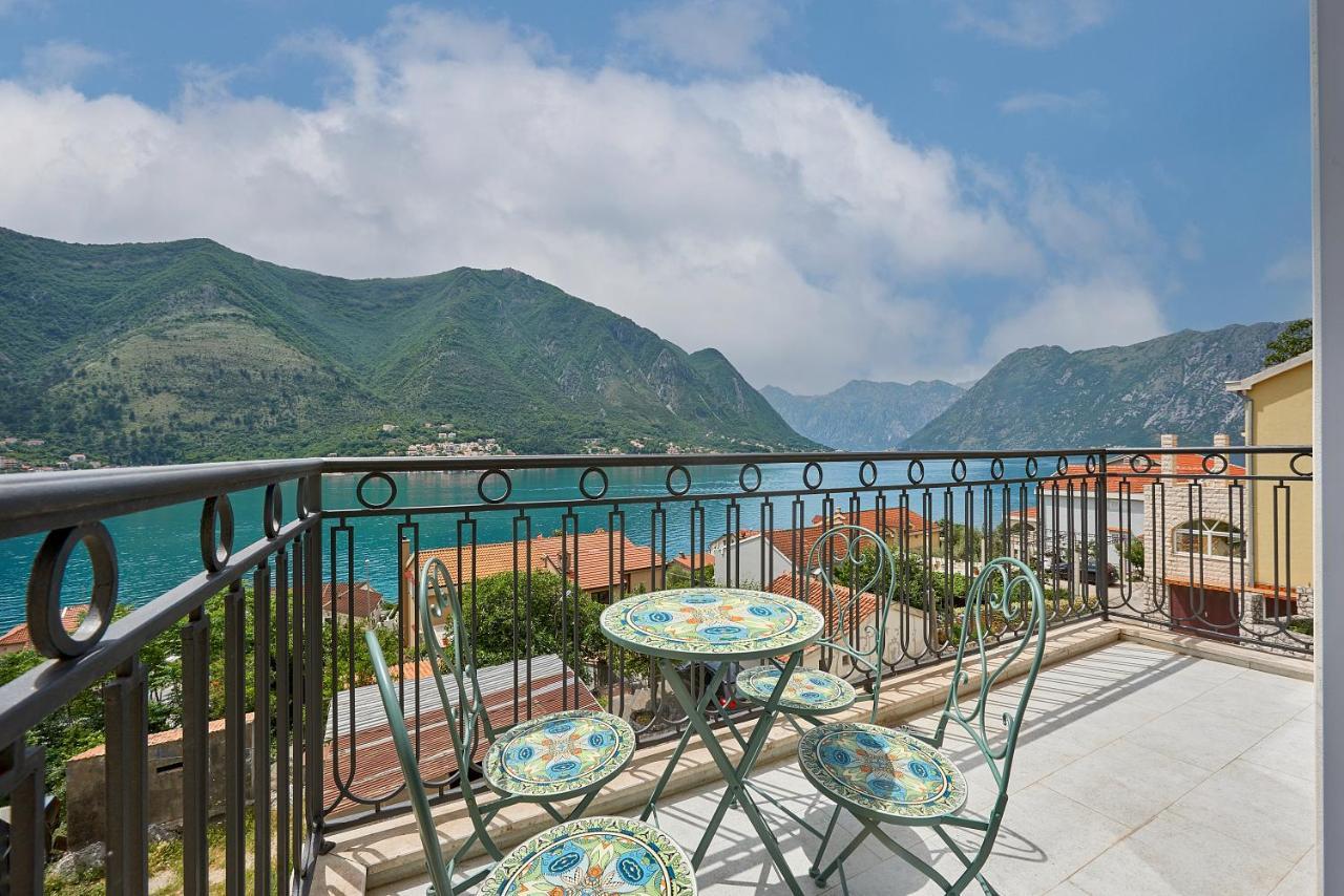 2Montenegro Limeta Apartments With Pool Kotor Luaran gambar