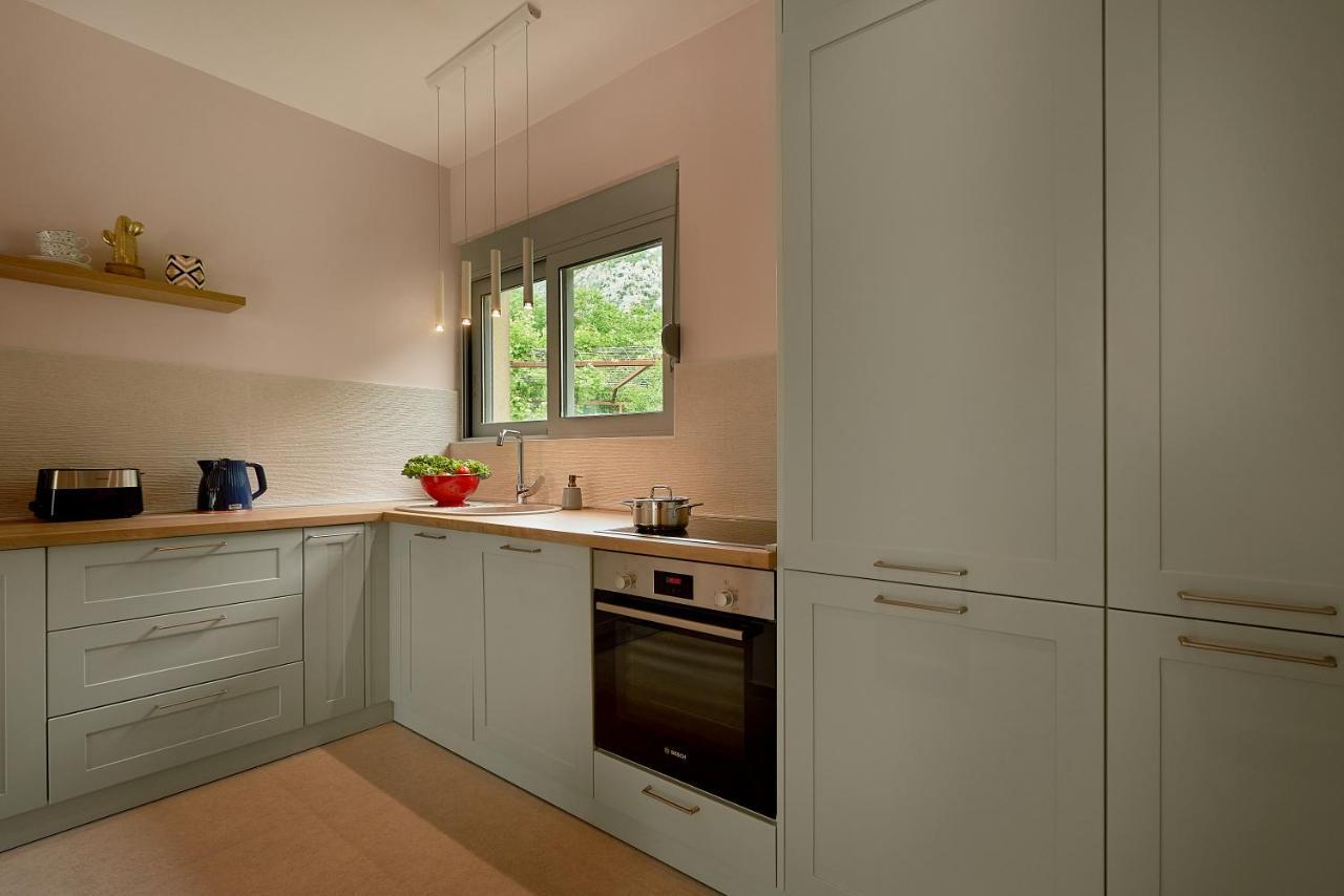 2Montenegro Limeta Apartments With Pool Kotor Luaran gambar